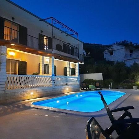 Apartments Suho Komiža Eksteriør bilde