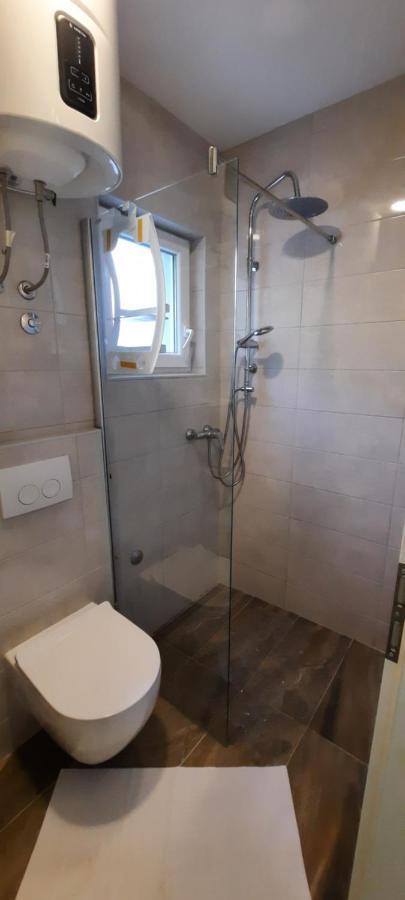 Apartments Suho Komiža Eksteriør bilde